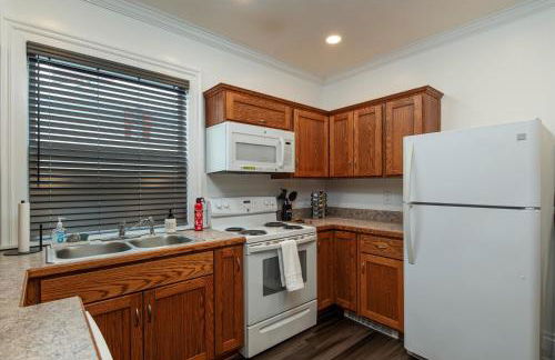 Fully-stocked Kitchen, AC, WiFi, WD, Near Baseball and Downtown - Foto 20