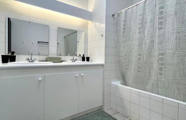 Maison La Clairière - Jardin et parking - 10 pers - 4 chambres - 15 min de Lyon - Foto 24