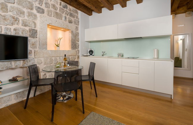 Nije Preša Apartments - Photo 13