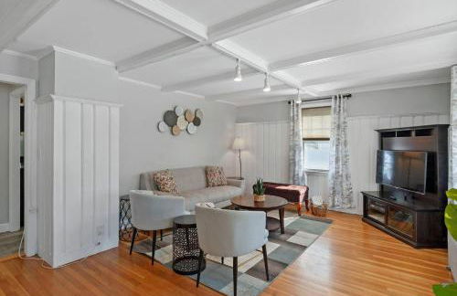 Charming Family Retreat MA, NH - Foto 6