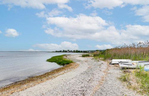 Beautiful Portsmouth Cottage By the Sea with Jacuzzi - Foto 37
