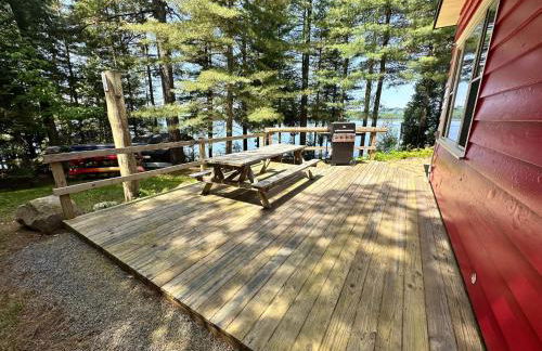 Well-appointed Adirondack cabin directly on 9-mile lake - Foto 78