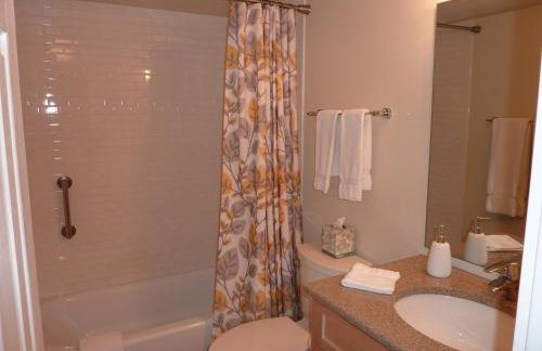 Heart of Frisco Condo - Foto 13