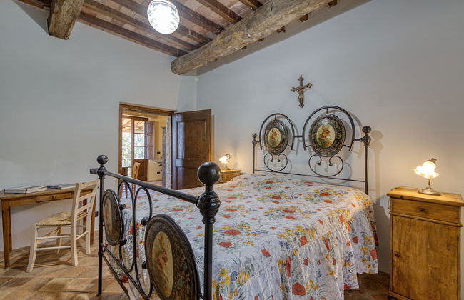 Chalet In Enchanted Forest Private Pool - Photo 2