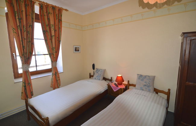 Former Hotel with Swimming Pool, Hot Tub, Sauna for Family Groups - Foto 22