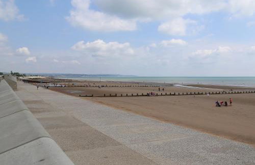 Sunny House By The Sea - Photo 22