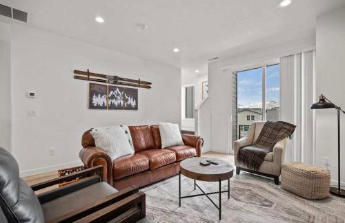 Focus Up at the Mountains Ski Retreat Hot Tub MTN Green - Foto 1