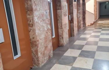 Plaza Mostenses en Plaza España - Foto 18