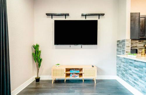 Full House HotTub Mins to UCF - Foto 7