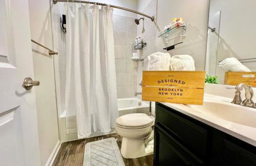 Lux Townhome Free Parking 12 min to BWI - Foto 36