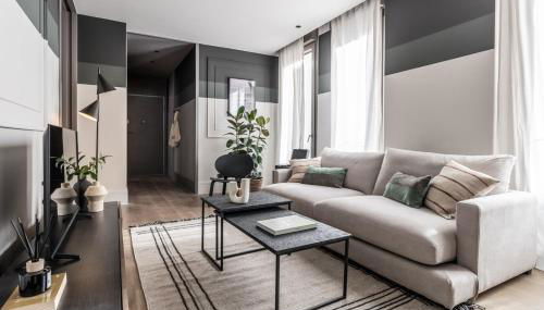 Lusciano - 2 bedrooms, pool and gym in Almagro - Photo 2