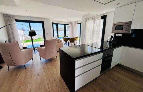 Villa in Finestrat Privezwembad, Zee- en Bergzicht - Foto 24