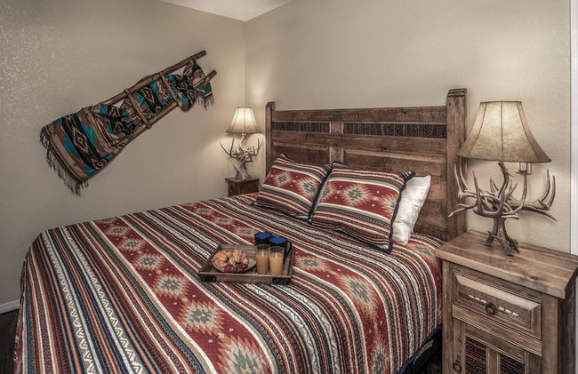Midtown Riverfront by Ruidoso Vacation Rentals - Foto 15