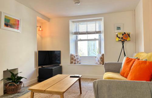 Pandora Cottage Charming Seaside Escape, Newlyn, Sleeps 4 - Photo 21