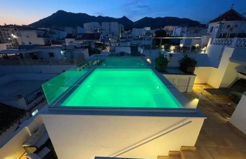 House in the Old Town of Marbella with Private Pool and Free Parking - Photo 1
