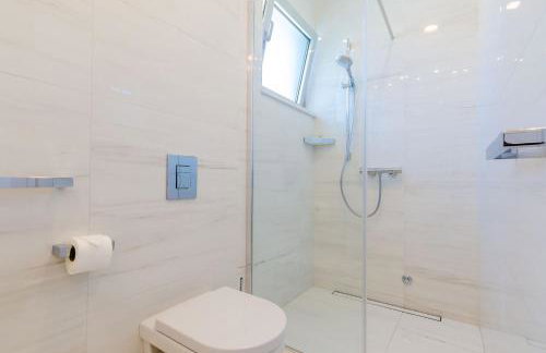 Modern Luxury Villa with Swimming Pool - Bayside View - Foto 17