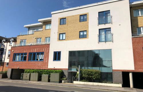 Blue Sky Apartments@ Abbots Yard, Guildford - Foto 10