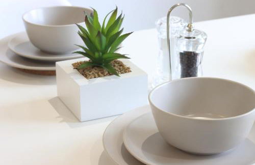 Detached Bungalow - Sleeps 8 - Free Parking, Fast Wifi, Smart TV and Garden by Yoko Property - Photo 18