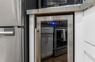 Seaside Serenity with Ocean Views - Photo 23