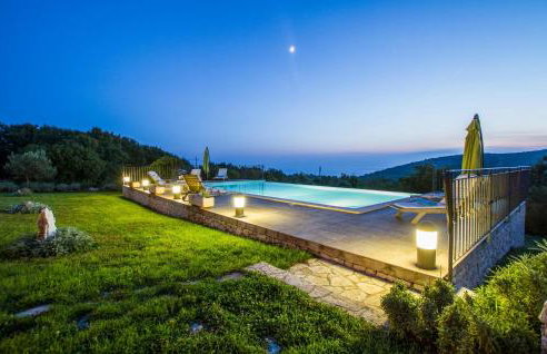 Awesome Home In Labin - Photo 9