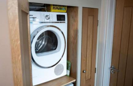 Comfortable 1-Bedroom Stay in Holt with Reliable Wi-Fi - Foto 32