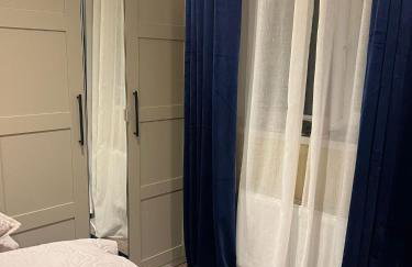 2 bedroom self catering detached outhouse with garden area - Photo 26