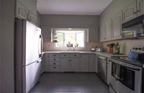 Dancing Doe Estate - Delaware Valley Escape with Wood Stove and Hot Tub - Foto 23