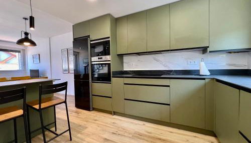 Dúplex Stylish Host con vistas al mar - Foto 2