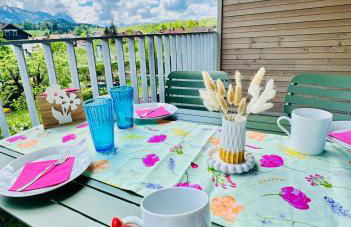 Berg Fux - Neubau mit 3 Schlafzimmern, großer Balkon, Panorama Bergblick, 2 Parkplätze - Foto 2