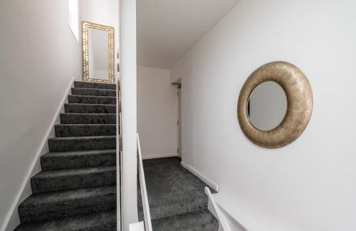 Riya Apartments - Modern & Spacious 6 bed 3 Bath House - Gateshead - Foto 47