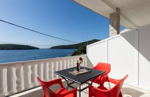 Apartments More - Photo 21