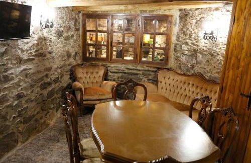 A casa dos carros - AS CASAS DO POZO - - Foto 4