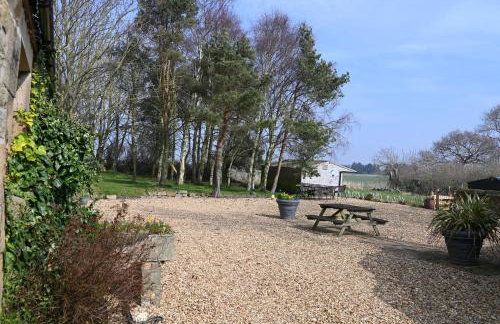 Stunning Barn Conversion next to Horse Field sleeps 10 - Foto 19