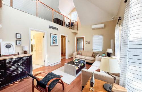 The Hideaway House - Private Peaceful Cozy - Foto 8