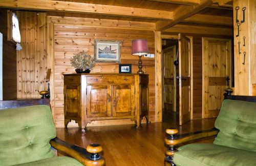 Chalet Tradizionale con bel giardino - Foto 12