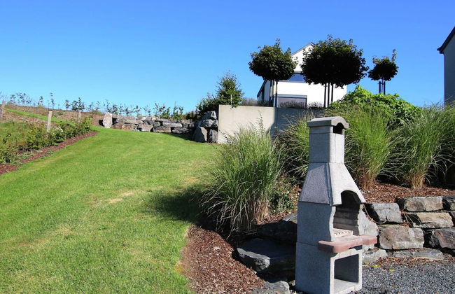 Classy Holiday Home in Martilly with Hot Tub - Photo 29