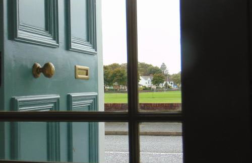 Charming townhouse with sunny garden - Foto 51