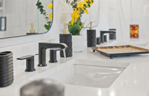 Luxury Home 4BR 4BA City Views HotTub GameRoom - Foto 39