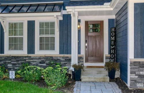 SoHa Year Round Heated Indoor Outdoor Pool - Photo 11