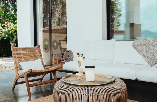 Luxurious Villa With Bright Terrace - Foto 35