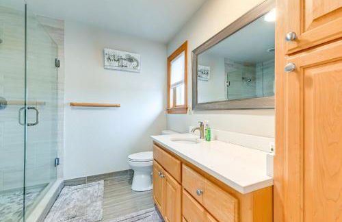 Vineyard Farmhouse in Oakland with Hot Tub! - Foto 13