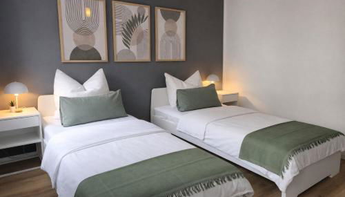 Großzügiges Apartment am Limbecker Platz mit Cafés, Top Anbindung & Netflix - Foto 3, storage, wardrobe