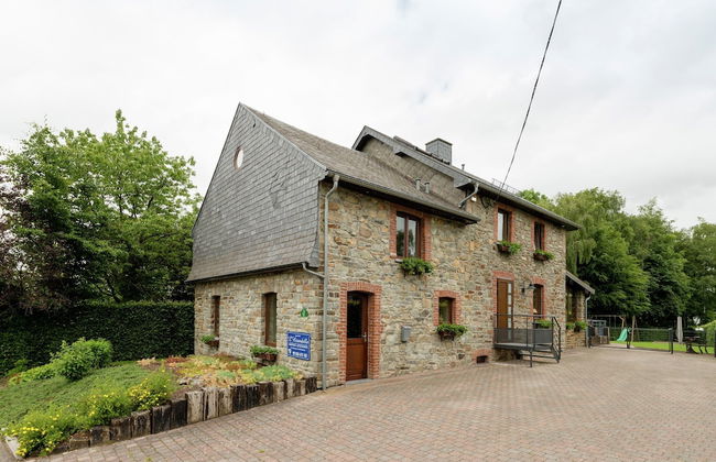 Holiday Home with Sauna, Garden, Terrace, BBQ & Fireplace - Photo 37