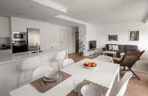 Bright apartment with A/C, parking optional - Foto 1