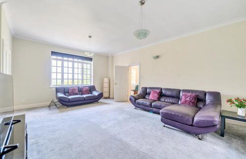 Surreys Secret Retreat for family & friends - Pass the Keys - Foto 6