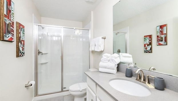 New Bethel Orlando Villa With Pvt Pool, Spa Pool Game Room, and close to Disney by RedAwning - Photo 5, Chambre