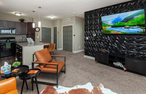 Exclusive, Pool, Massage Chair, Jordan Creek - Foto 14