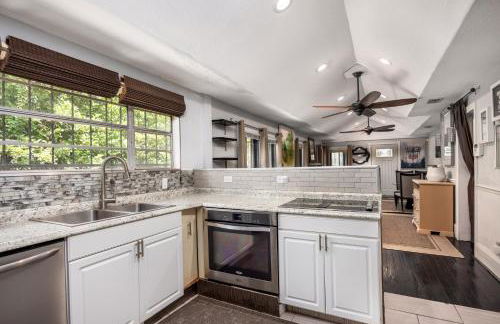 Luxury Retreat Just Steps from UF Main Campus - Foto 37