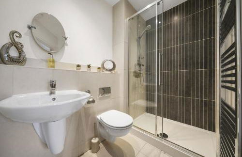 London Heathrow Living Holywell Serviced Houses - 3 and 4 bedrooms By Ferndale - Foto 24