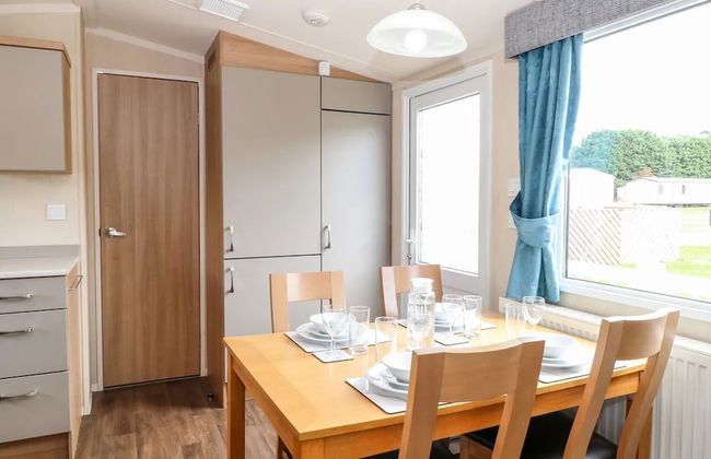 5 Berth 3 Bedroom Caravan Holiday Home in Fritton - Foto 16